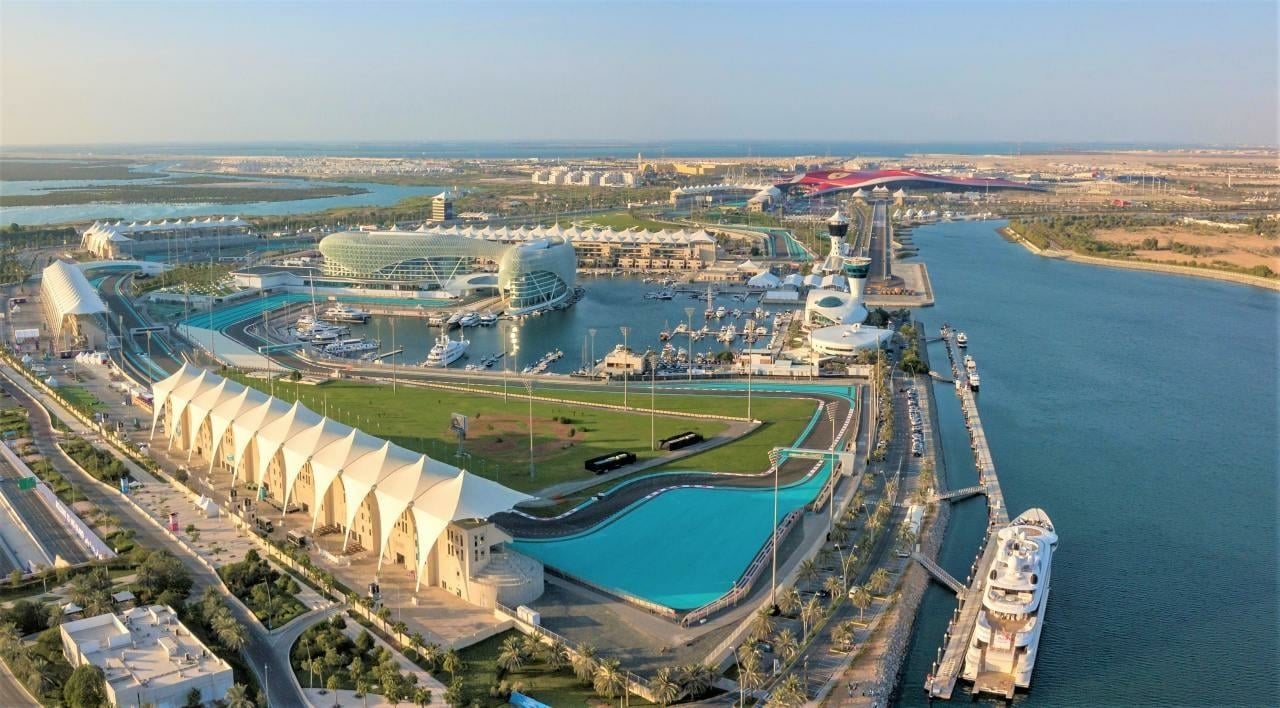 Yas Island, picture 1