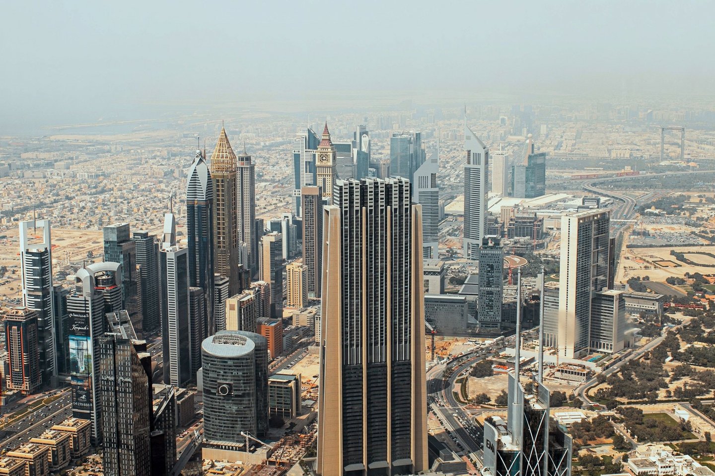 Dubai removes property value for the investor visa