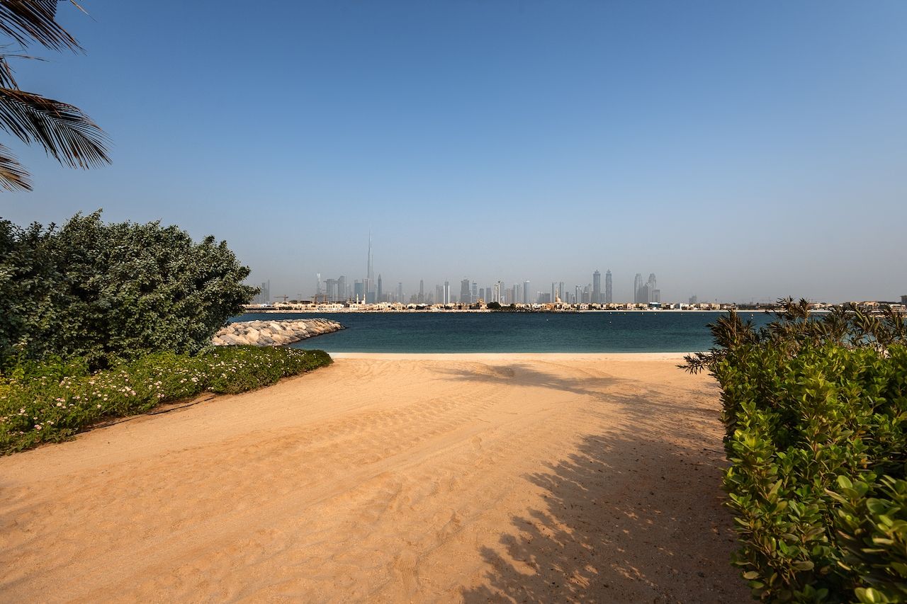 Rare Jumeirah Bay plot sells for almost double the price | Luxhabitat