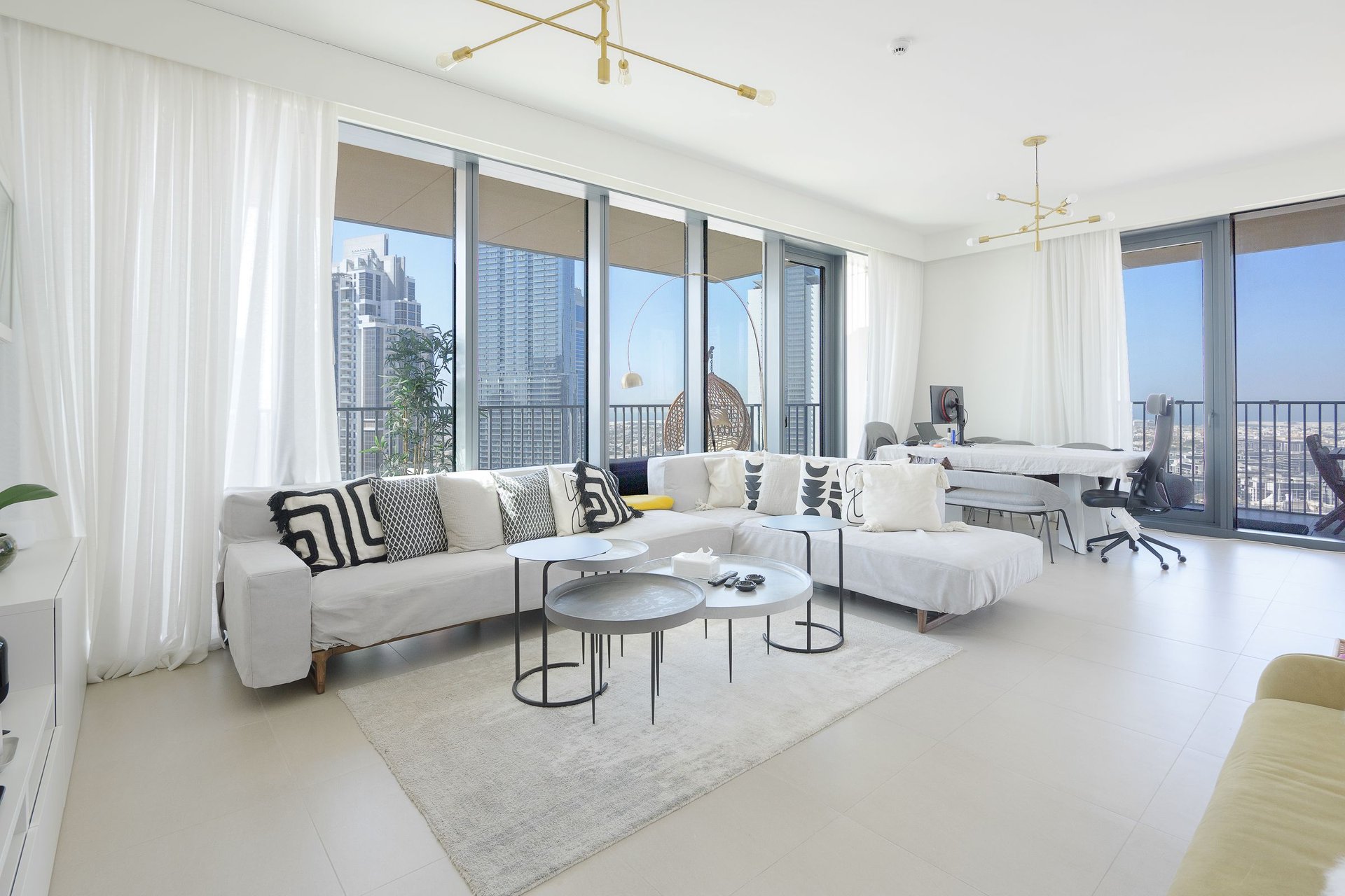 Modern, Luxury Apartment in Downtown Dubai, picture 1