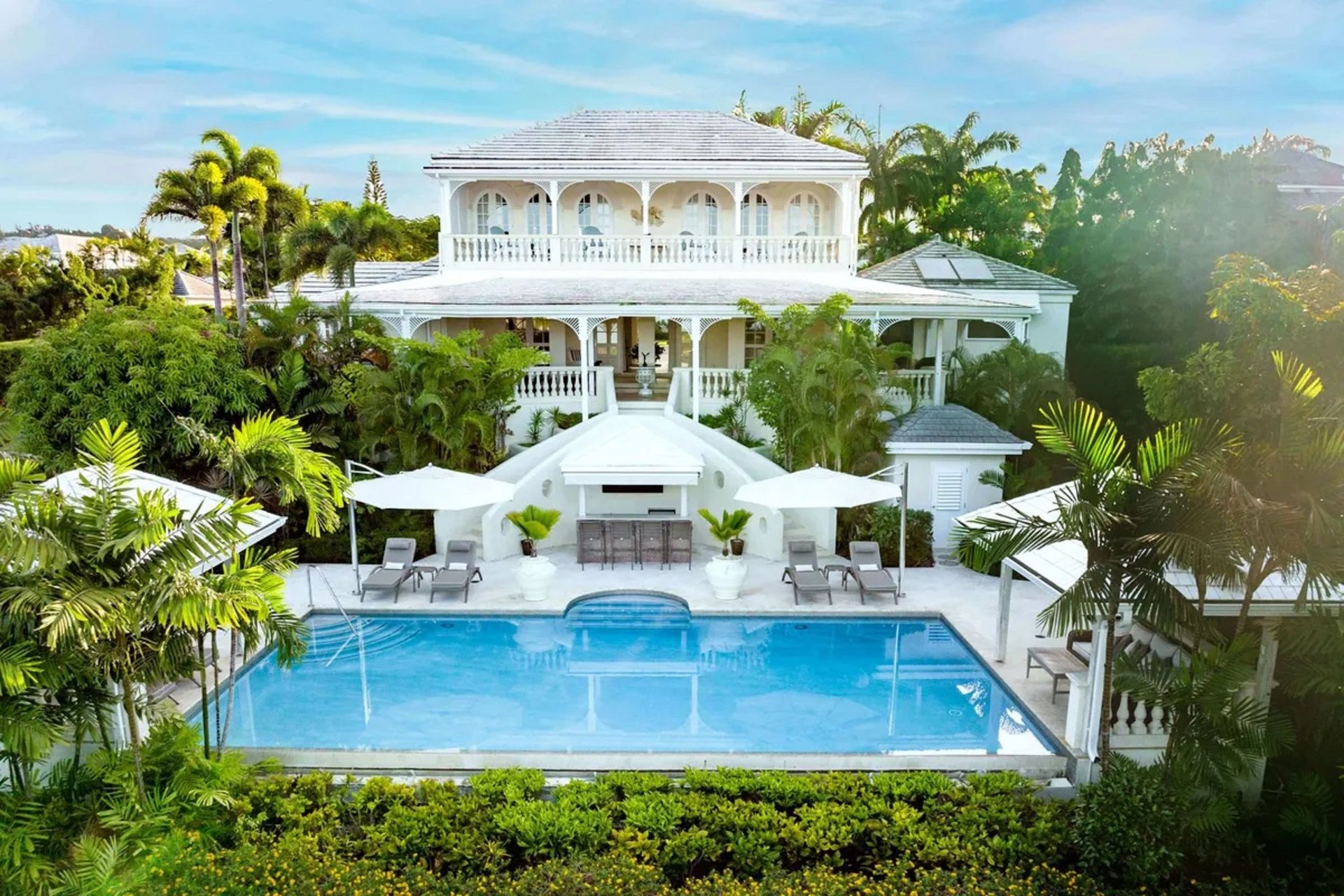 Stunning 6 BR Luxury Villa In Saint James, Barbados, picture 1