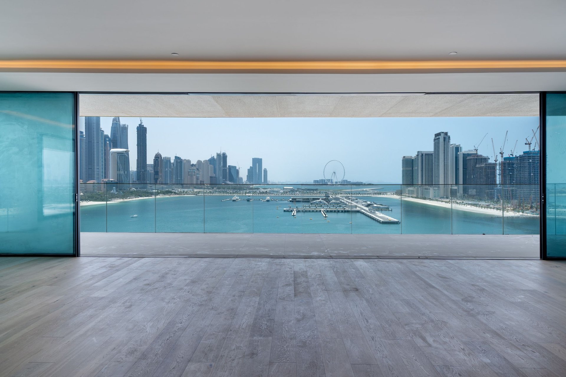 Luxury Waterfront Penthouse Apartment on Palm Jumeirah, picture 1