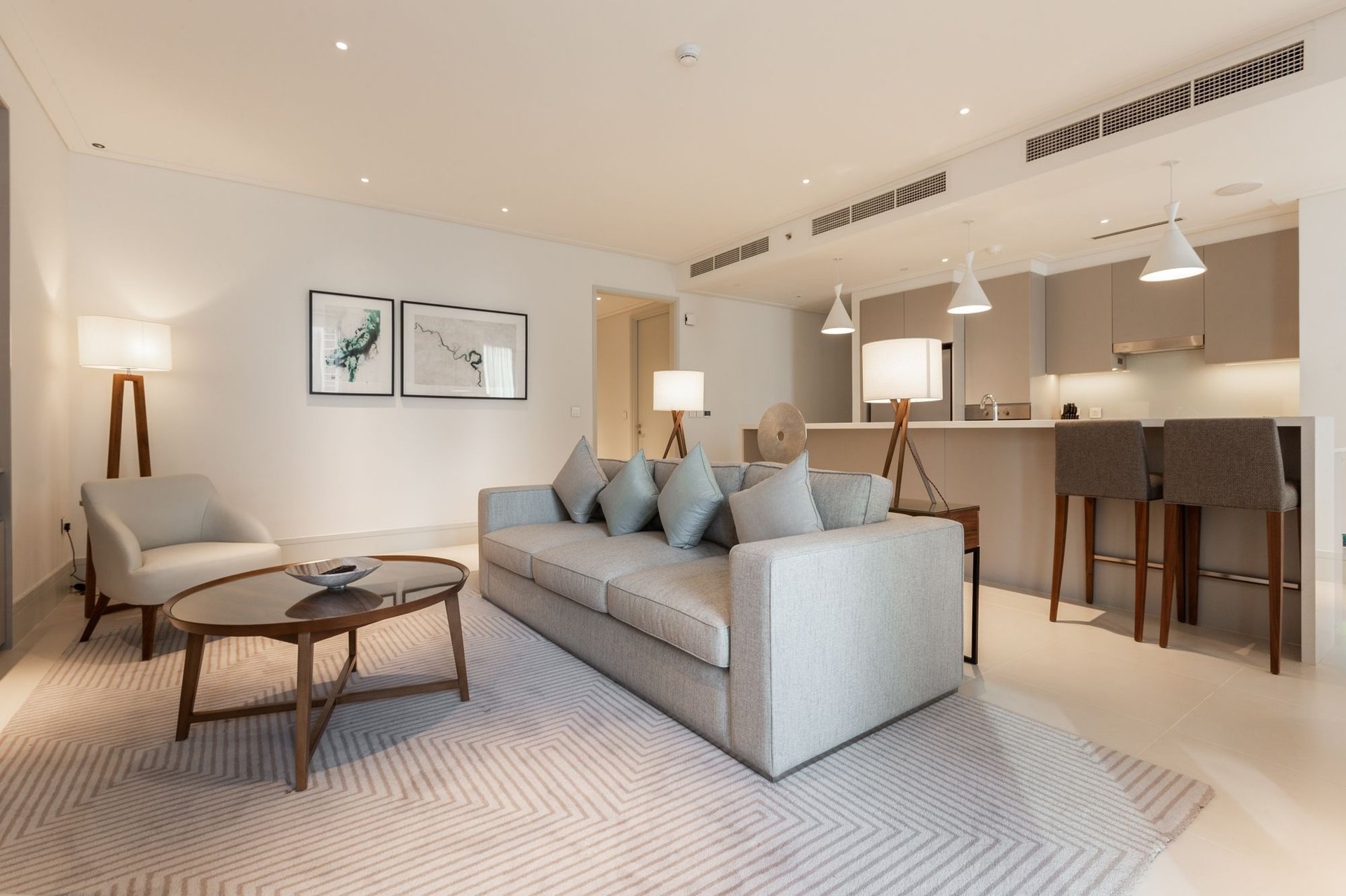Very Well Layout 2 Bedrooms With Study High Floor, picture 1