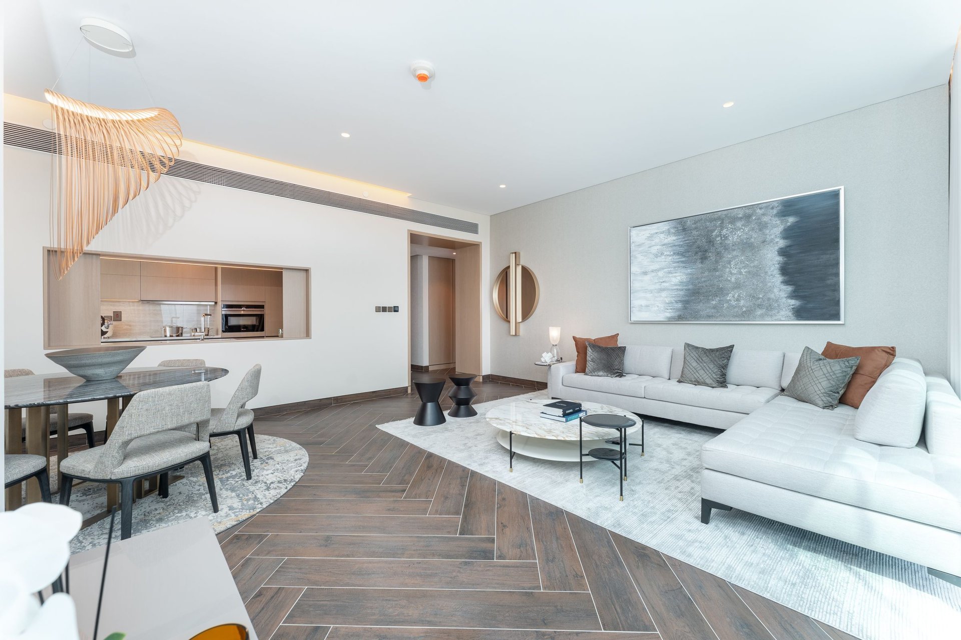 Spacious Two Bedroom Apartment in One Za’abeel, picture 1