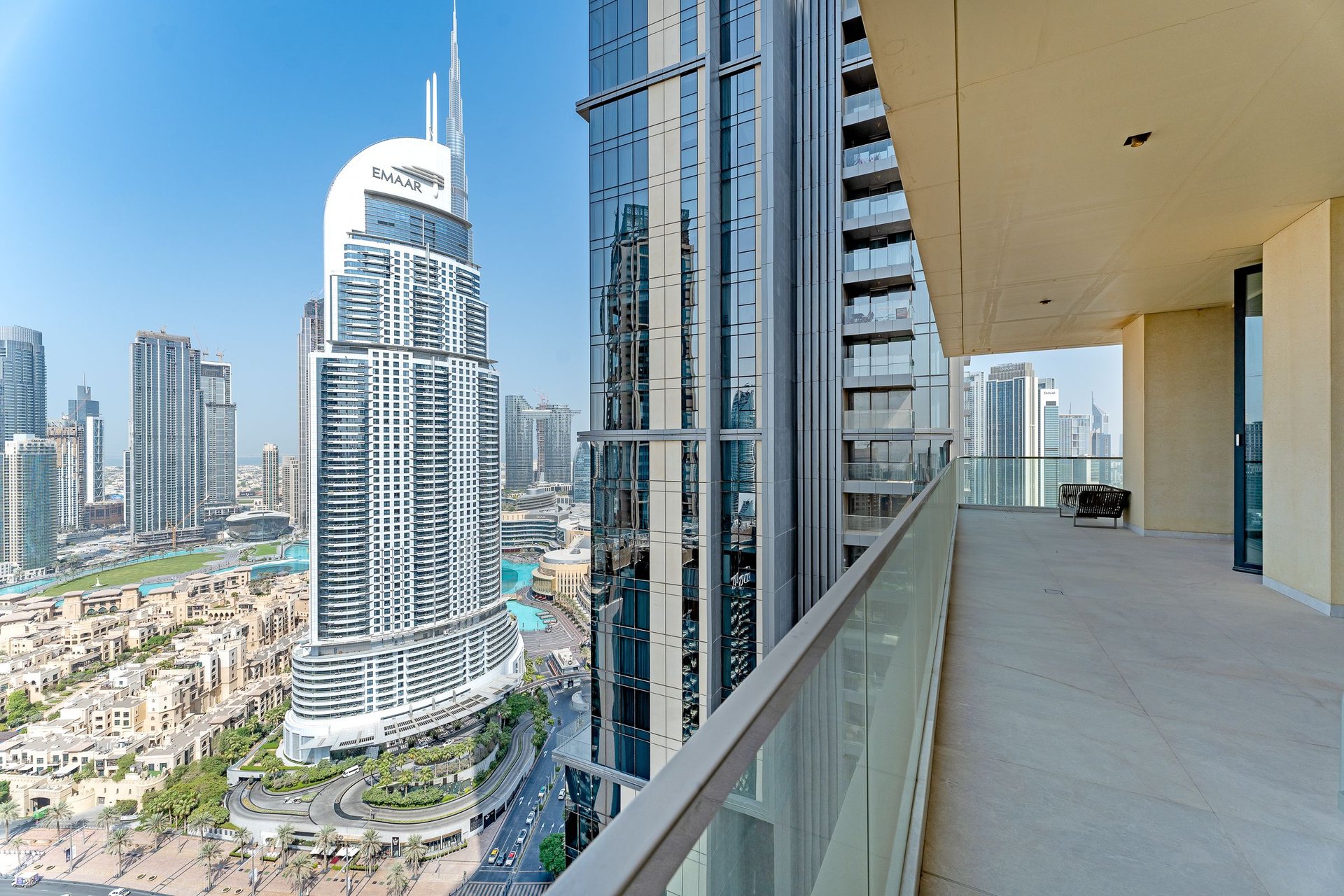 Full Floor Luxury Apartment in Downtown Dubai, picture 1