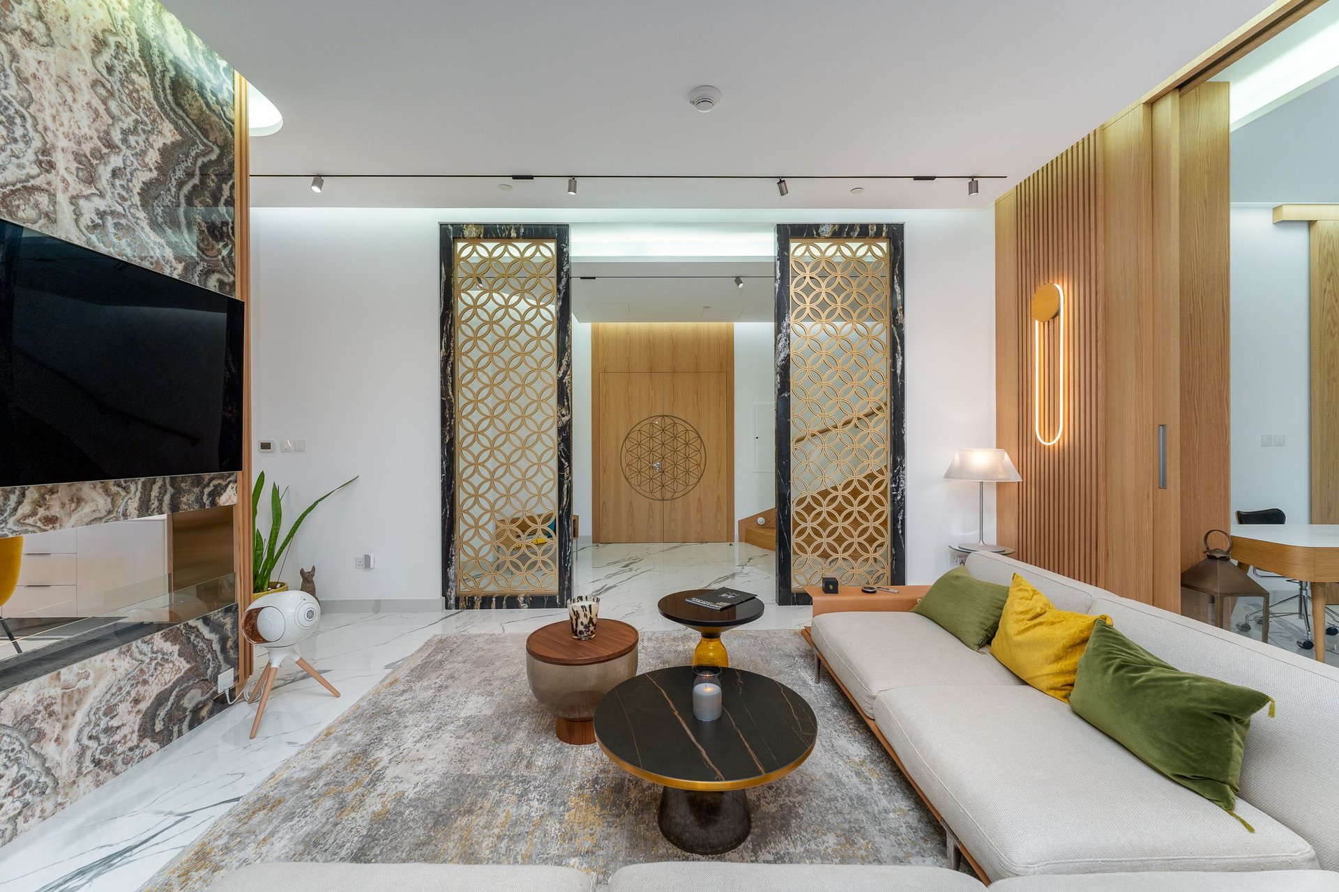 Award Winning Fairmont Penthouse on Palm Jumeirah, picture 1