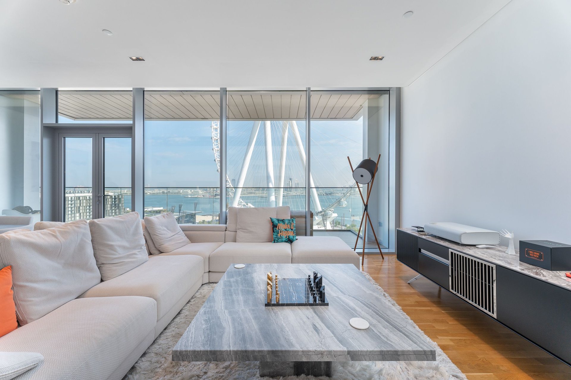 Luxury Investment Property on Bluewaters Island, picture 1