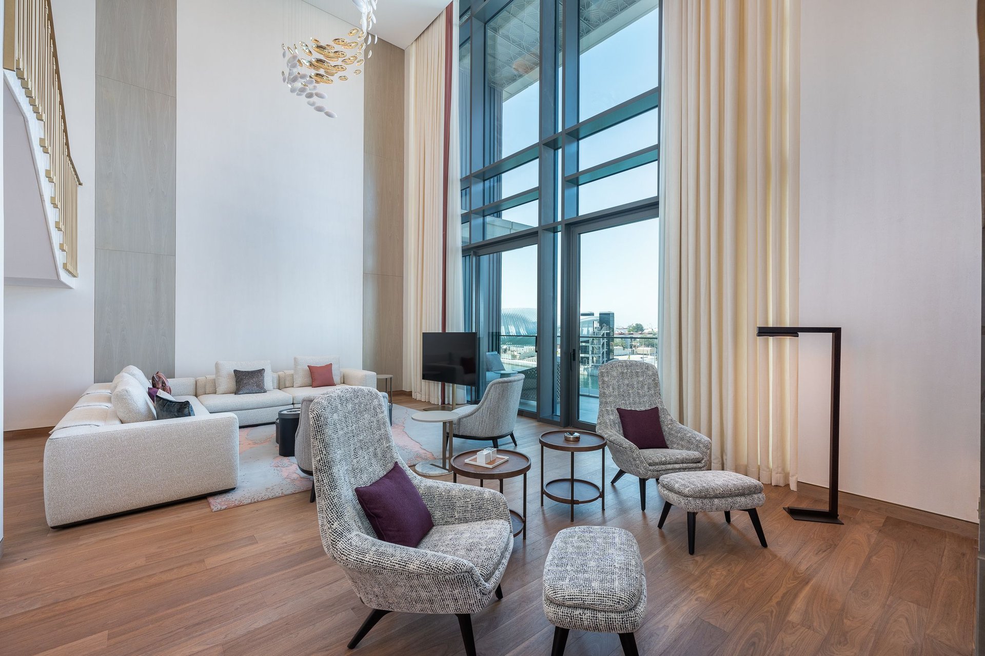 Ultra Luxury Duplex Apartment in five-star Jumeirah Branded Residence, picture 1