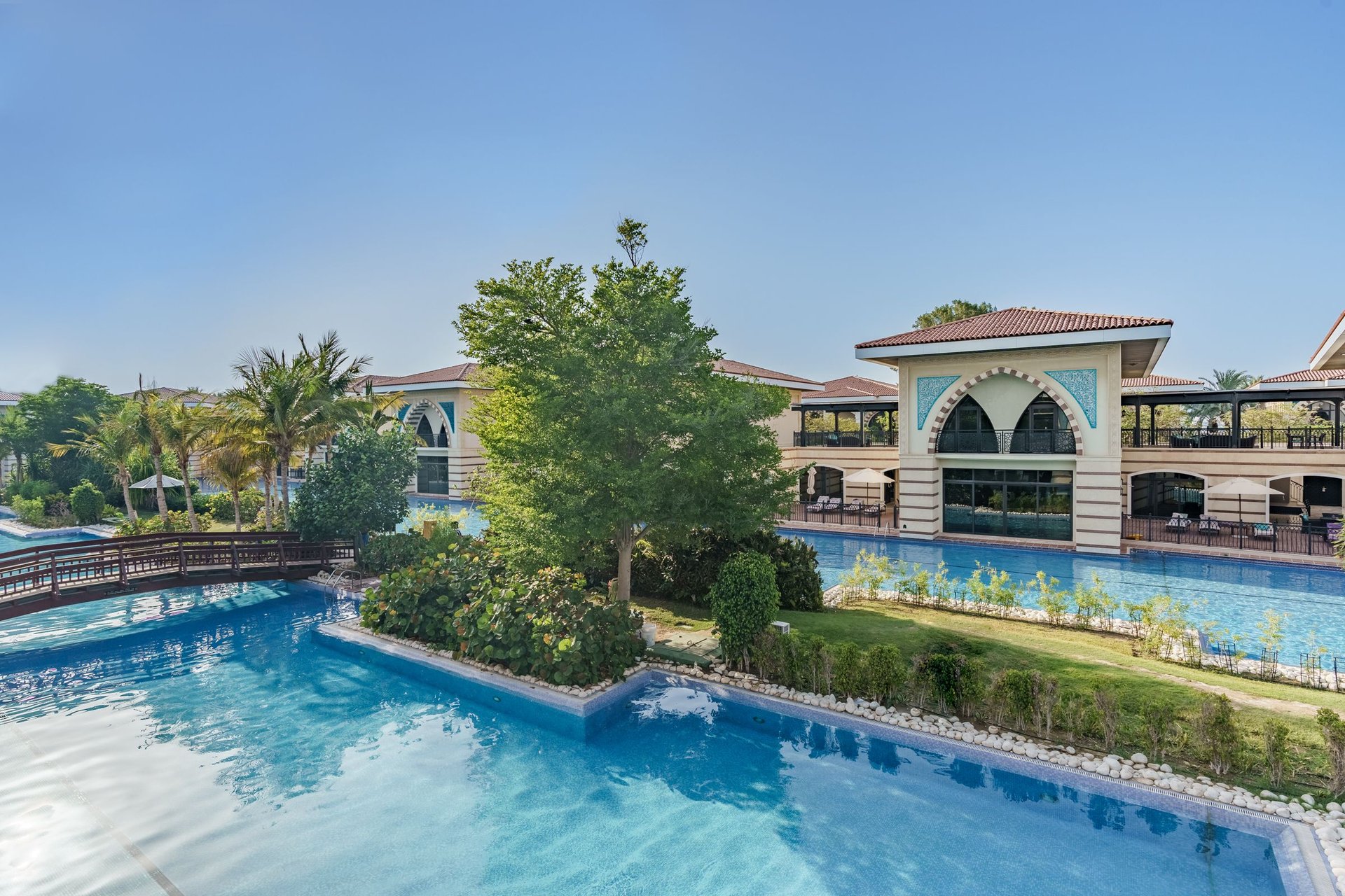 Opulent Lagoon Royal Villa on the Palm Jumeirah, picture 1