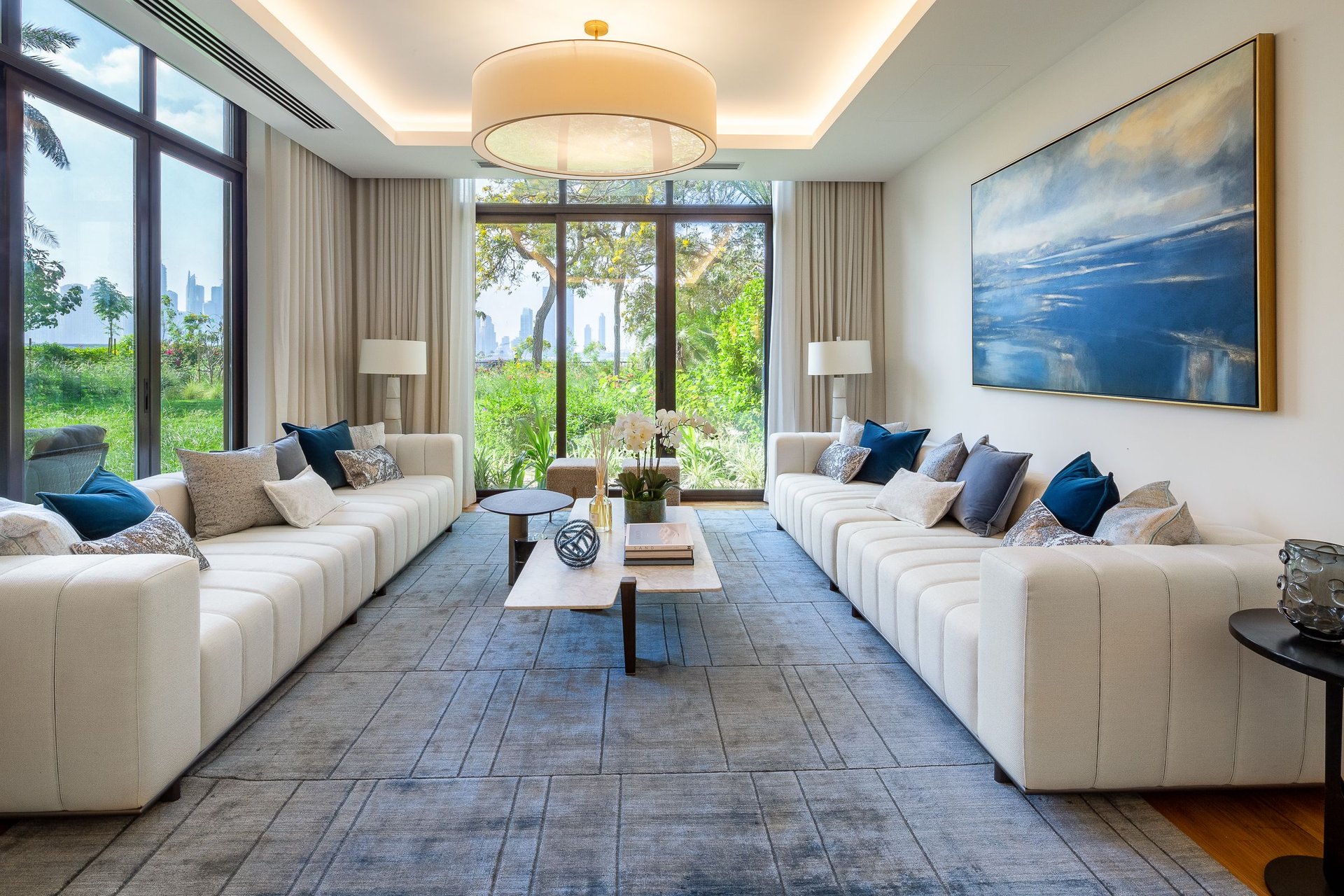Stunning Lagoon Royal Villa nestled on the Palm Jumeirah, picture 1