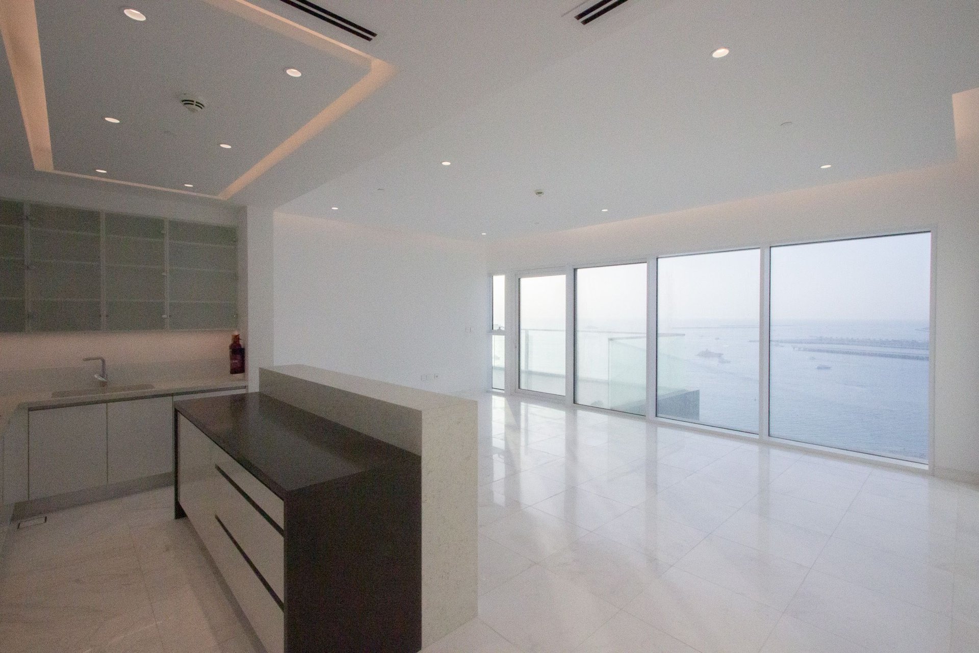 Stunning Luxury Apartment, Full Sea &amp; Palm Views, picture 1