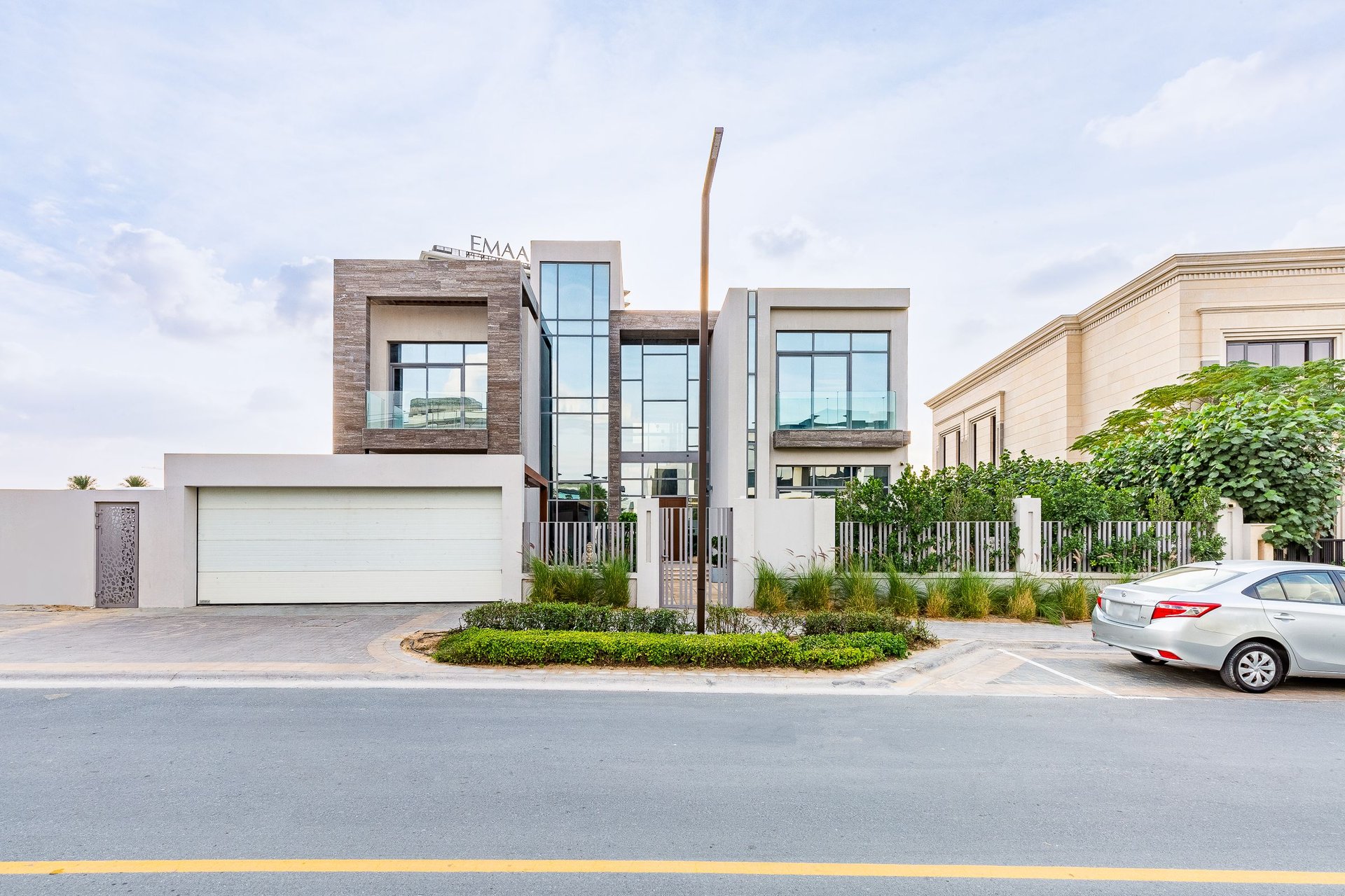 Bespoke Modern Custom Mansion Park View, picture 1