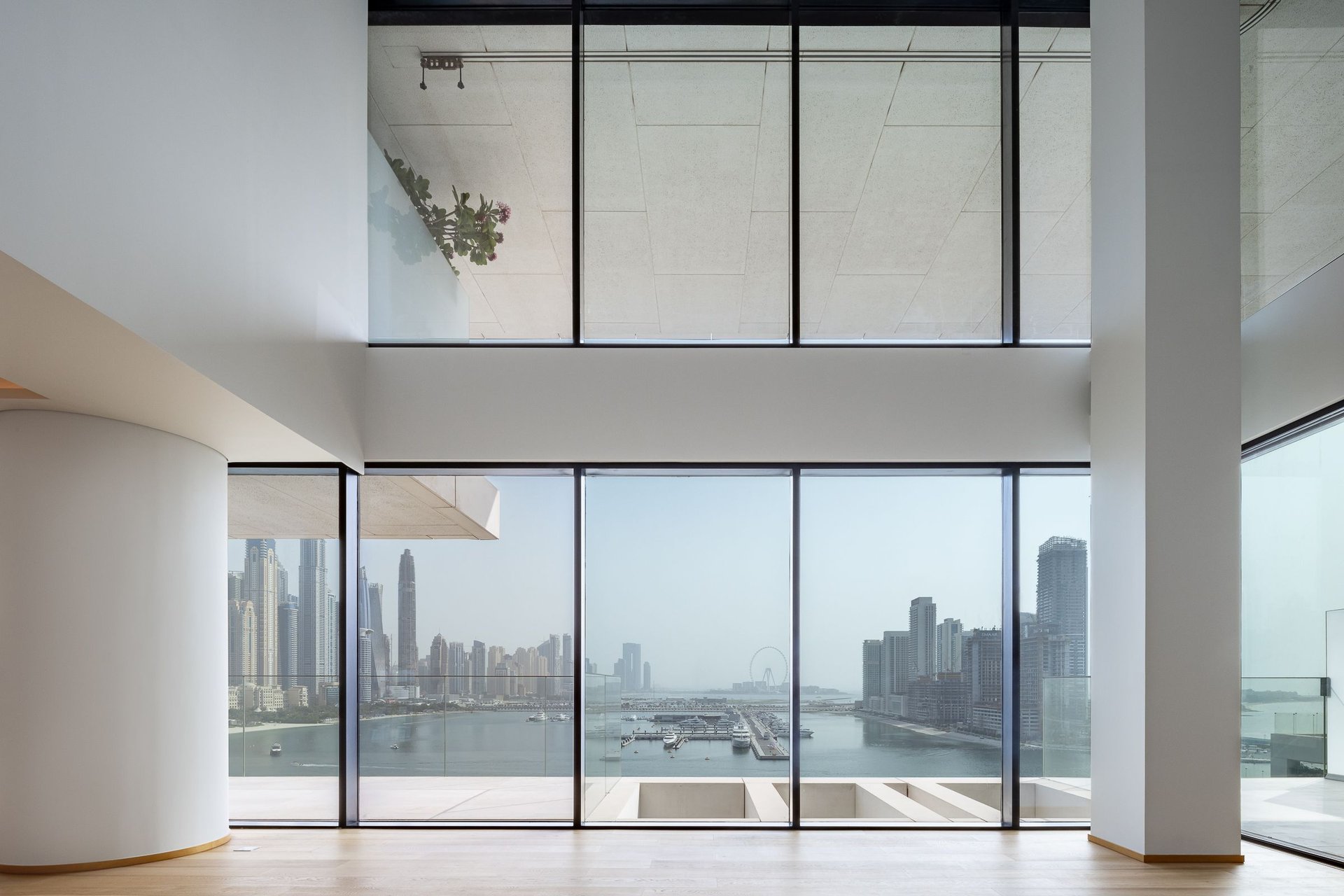 Exclusive luxury 4-bed apartment in Palm Jumeirah, picture 1