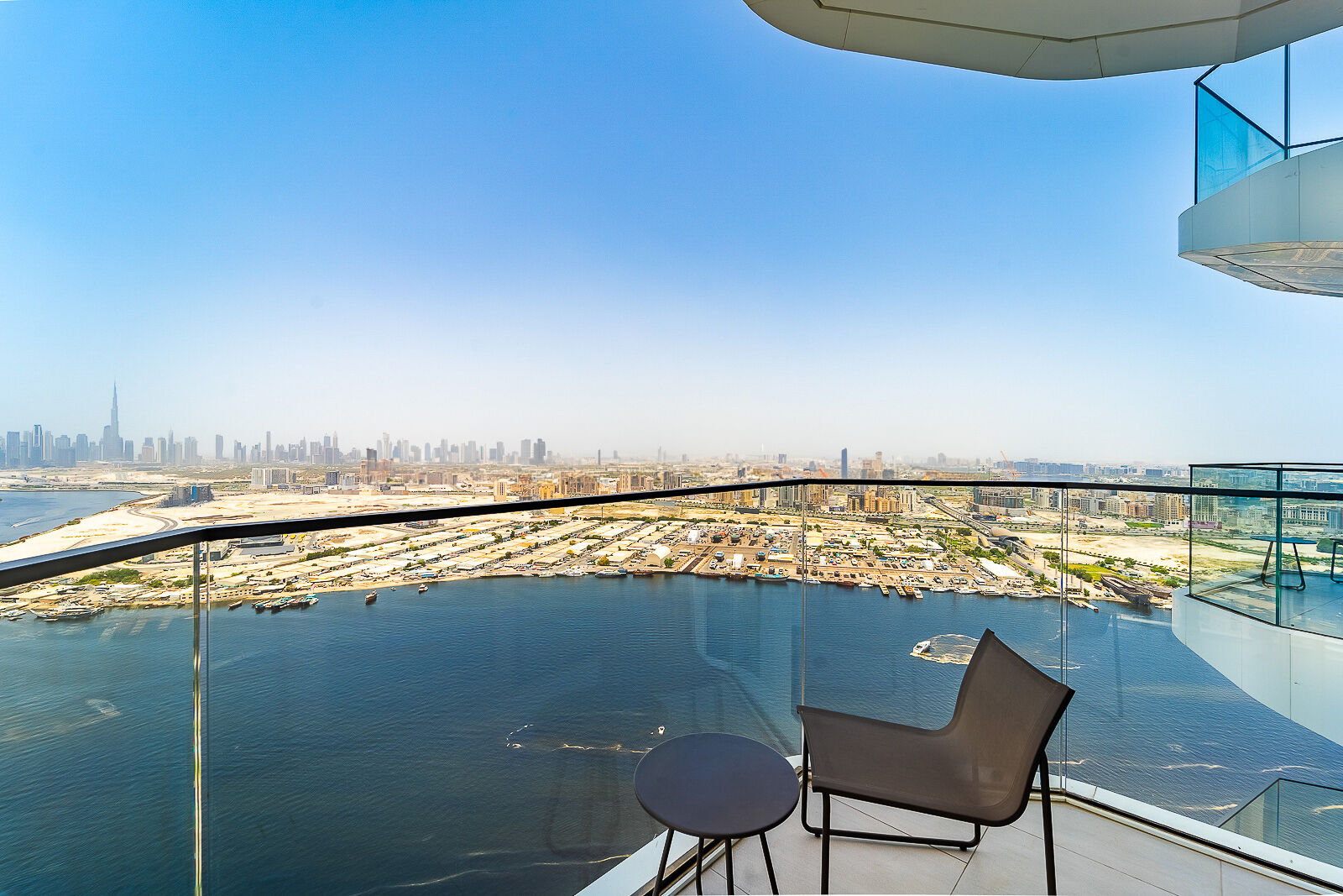 Corner Unit | Full Water and Burj Khalifa View, picture 1