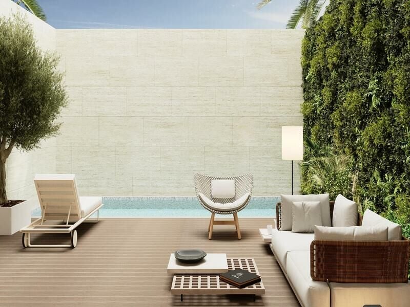 Investors Deal | Ideal Location | Handover 2024, picture 1