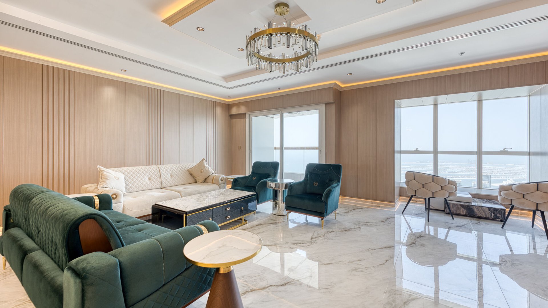 Fully upgraded apartment in Marina with sea views, picture 1