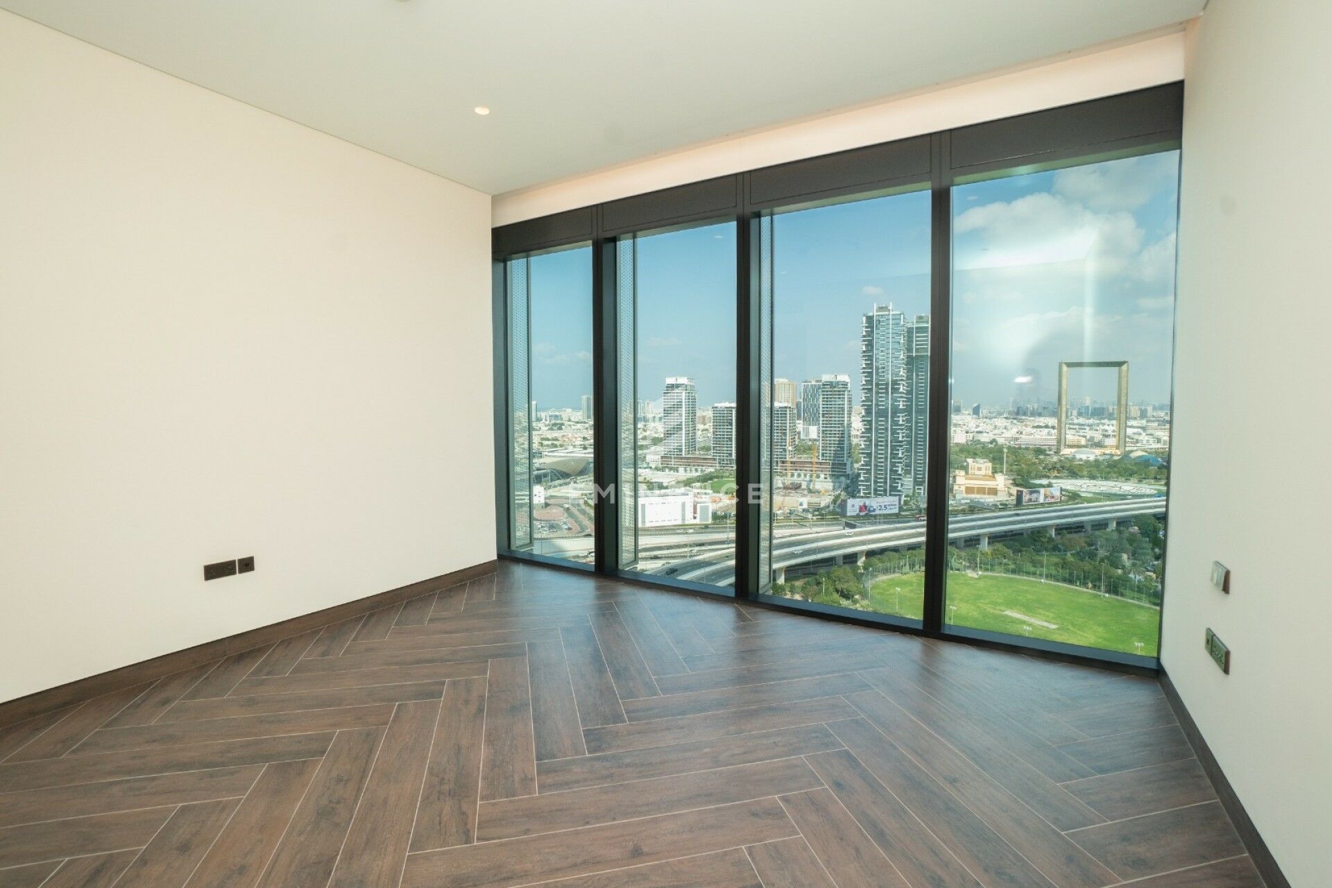 Brand New 1BR | Simplex Design | Dubai Frame View, picture 1