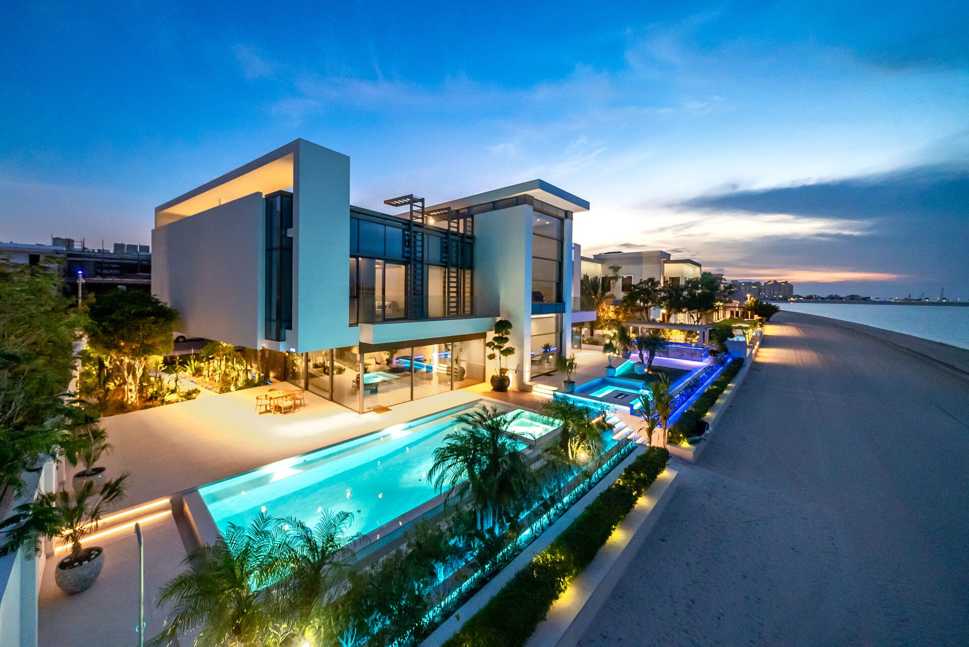 Luxury Palm Mansion