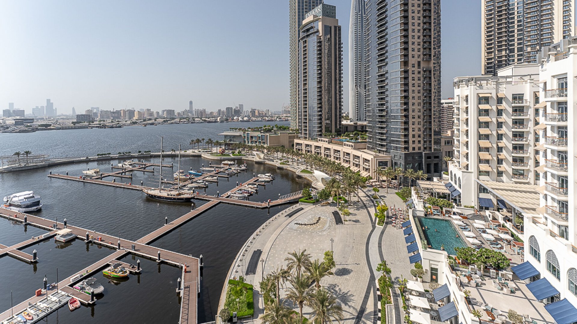 Furnished apartment in Dubai Creek with panoramic view, picture 1