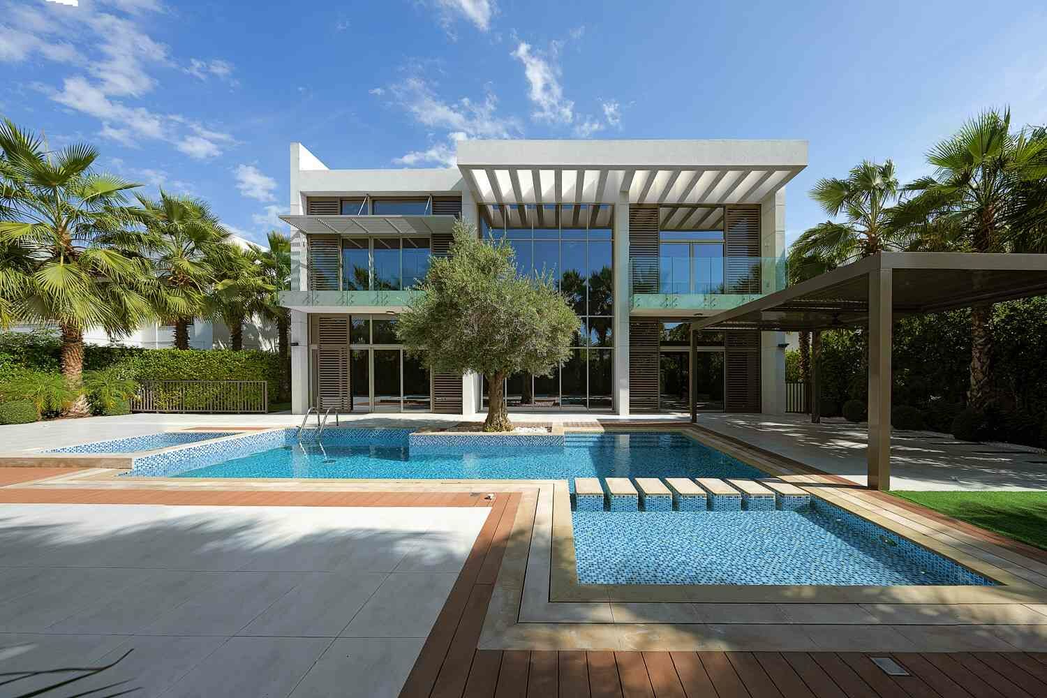 Investor Deal | Contemporary on the Lagoon Villa, picture 1