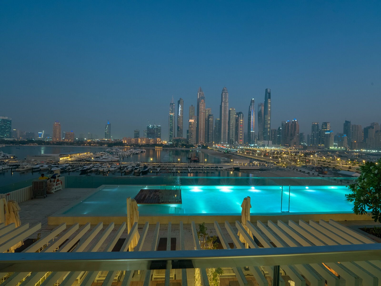 Marina and pool view| Marina Skyline| Vacant, picture 1