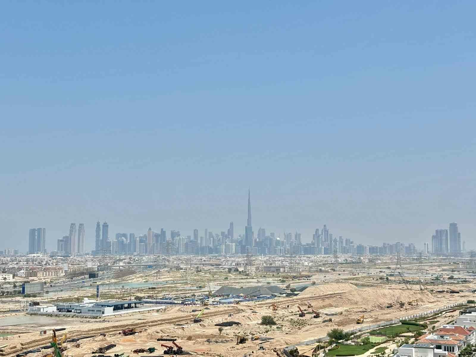 Stunning Views | High Floor | Upgraded in areas, picture 1