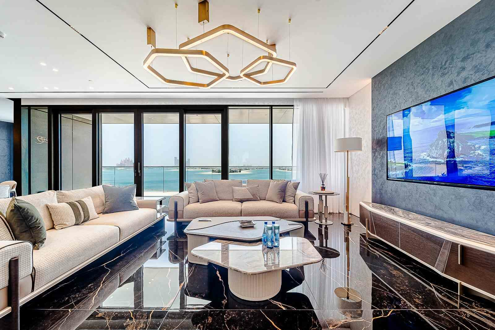 Luxurious Palm and Beach View | Fully Furnished, picture 1