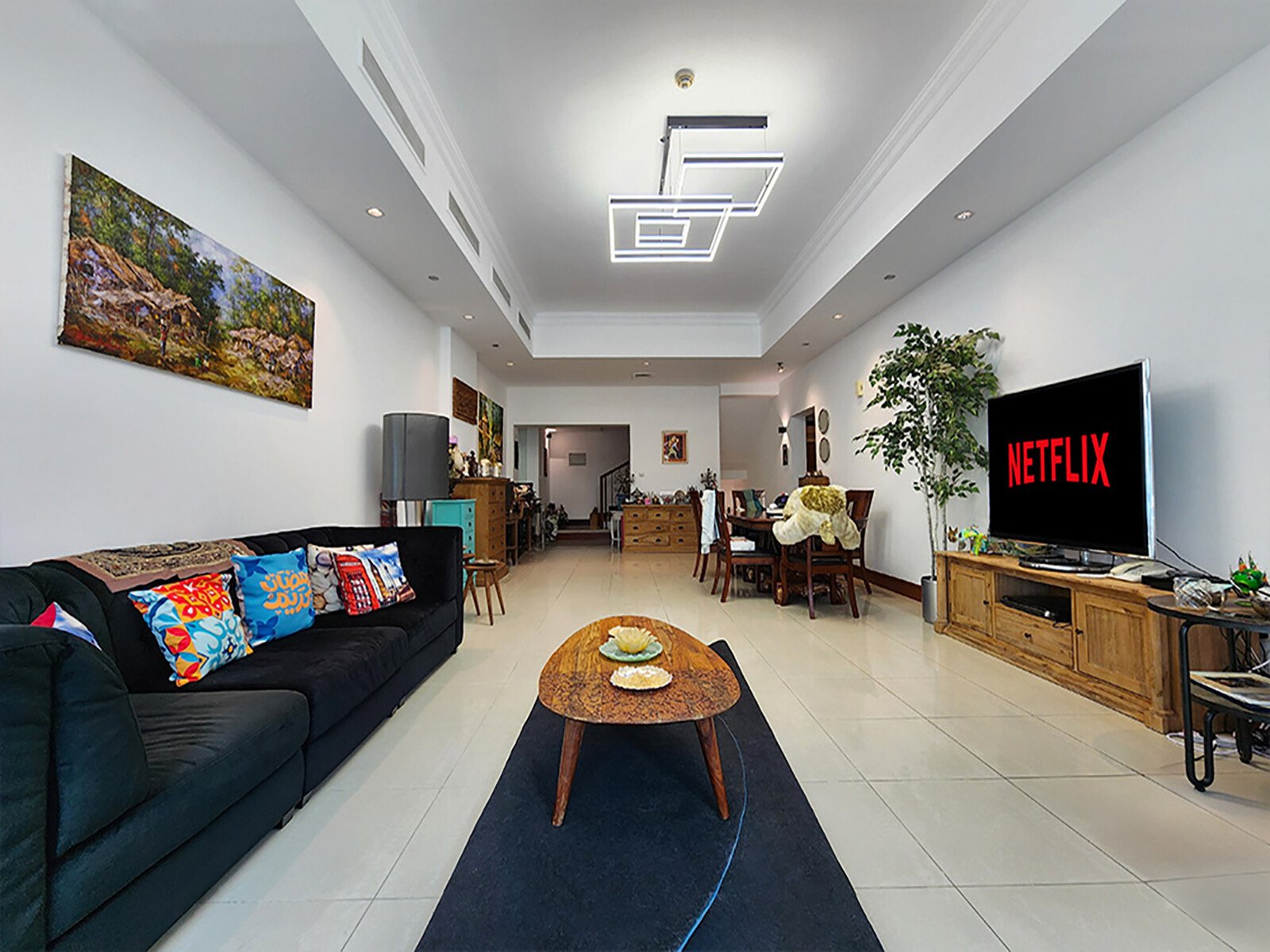 Gorgeous Three Bedroom Townhouse In Golden Mile | Rare Type, picture 1