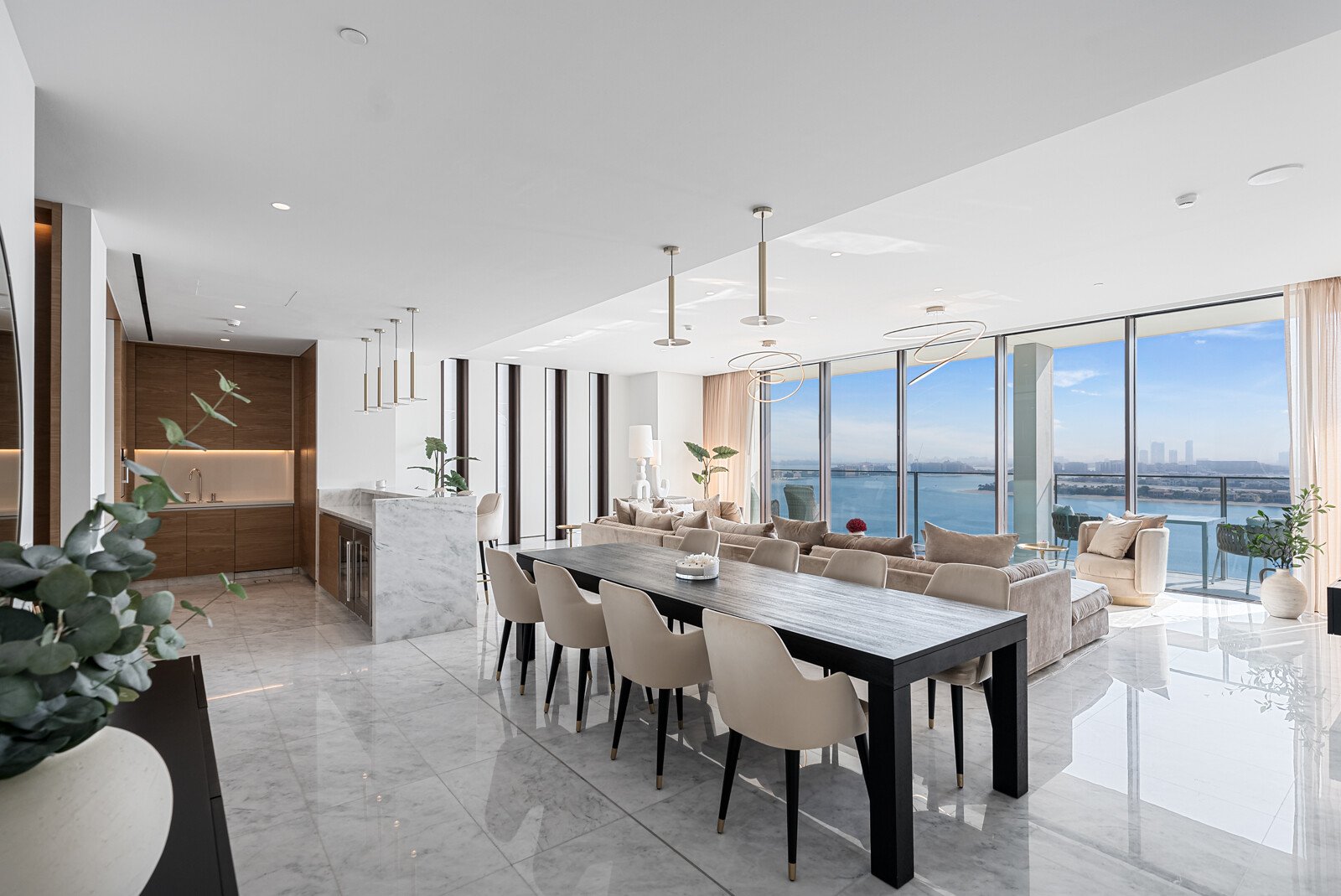 3 Bedroom | Dual Views | Fully Furnished, picture 1