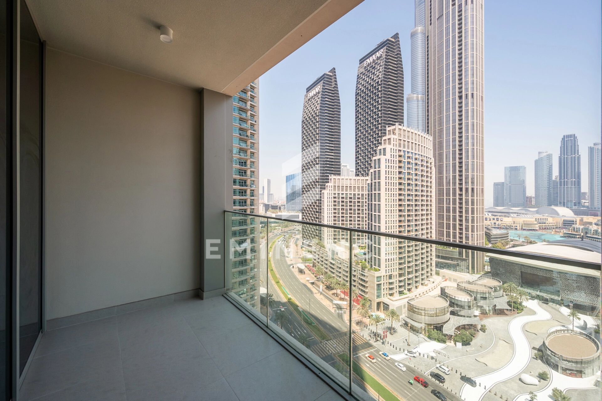 Luxury 3BR plus Maids | High Floor | City View, picture 1