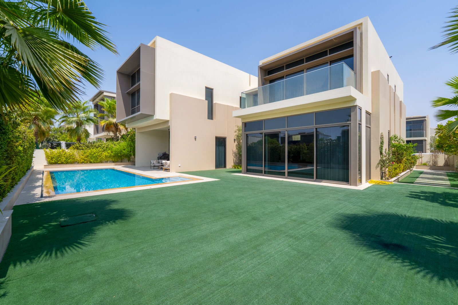 4 bedrooms villa for sale in Golf Place: Refined Villa with a Private Pool  in Dubai Hills | Luxhabitat