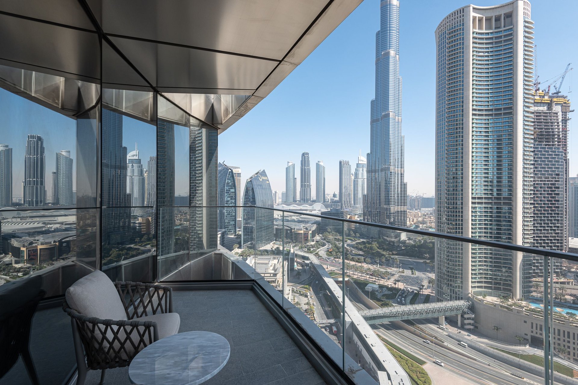 Fantastic Price Stunning Burj Khalifa Views, picture 1