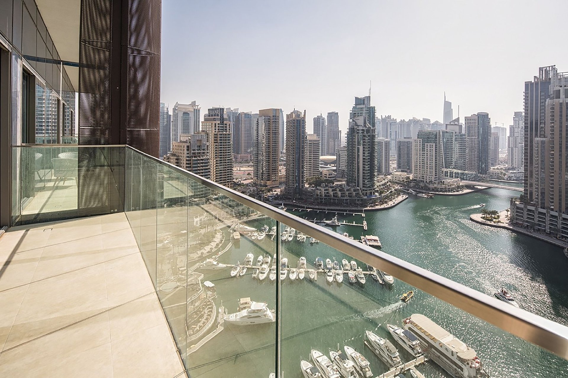 High Floor Apartment with infinity pool in Dubai Marina, picture 1