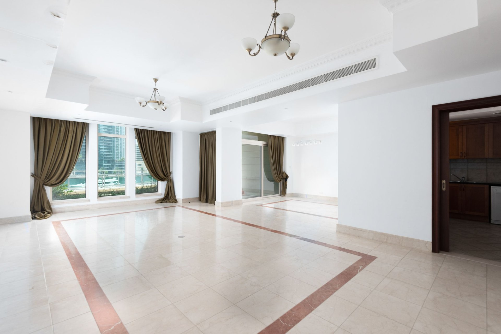 Al Anbar 4 Bedroom + Maid Villa | Full Marina View, picture 1
