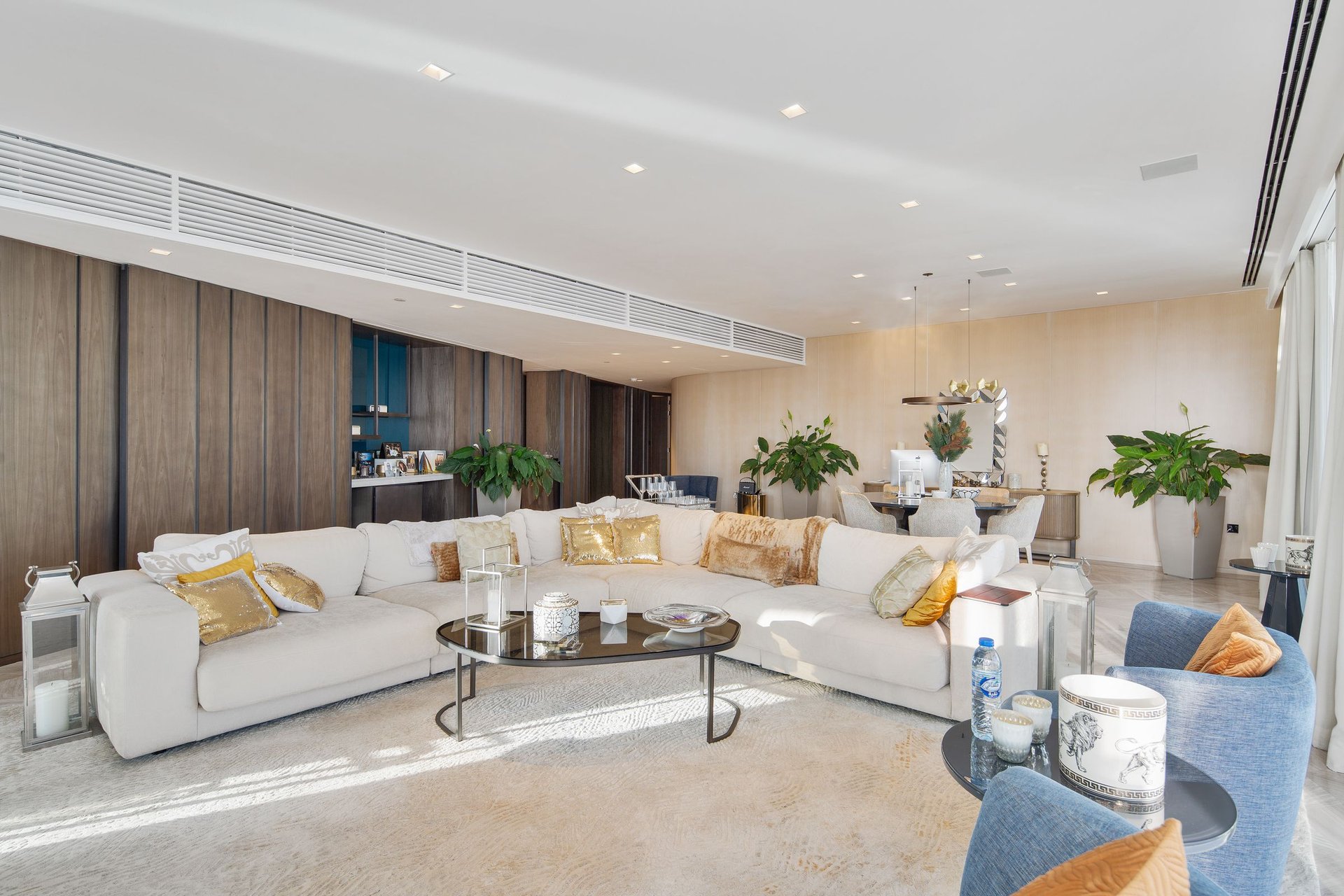 Beachfront Luxury Penthouse on Palm Jumeirah, picture 1