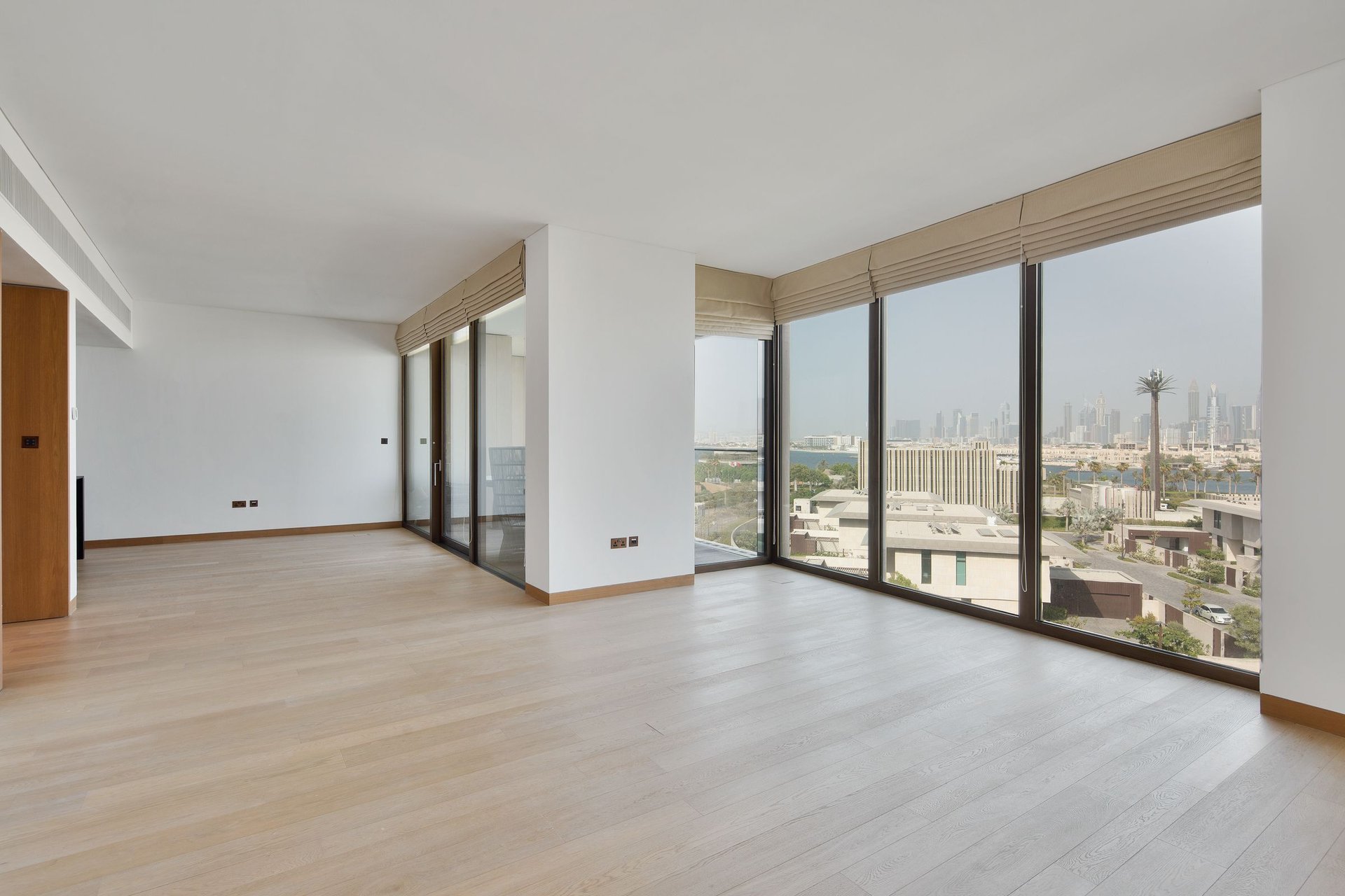 Modern Apartment in Serviced Jumeirah Bay Island Residence, picture 1