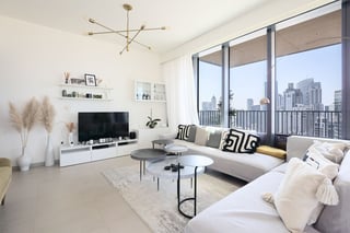 Modern, Luxury Apartment in Downtown Dubai, picture 4
