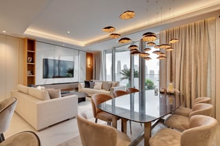Opulent Apartment in Luxury Downtown Dubai Residence, picture 1