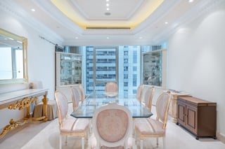 Exquisite Half Floor Penthouse Apartment with Sea Views in Dubai Marina, picture 1