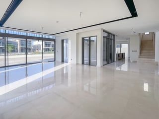 Luxury Villa with Golf Course Views in Dubai Hills, picture 1