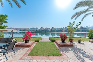 Beautifully Upgraded Villa with Extended Plot on Palm Jumeirah, picture 4