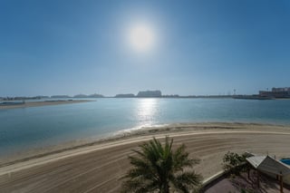 Brand New, Ultra Luxury Villa with Skyline Views on Palm Jumeirah, picture 1