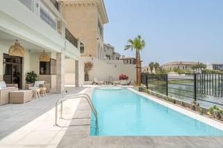 Majestic 6 Beds Mansion with Stunning Lake View, picture 4