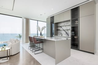 Palm Penthouse on Beach with Panoramic Views, picture 3