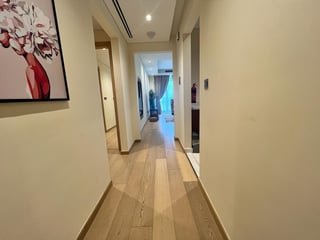Fully Furnished| Walking Distance to Dubai Mall, picture 4