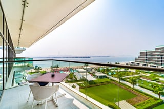 Modern|Luxury Beachfront|Serviced|Balcony, picture 3