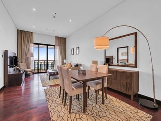 Lagoon View|Furnished|Vacant On Transfer, picture 3