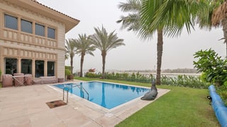 Fronds, Signature Villas At Palm Jumeirah | Luxhabitat