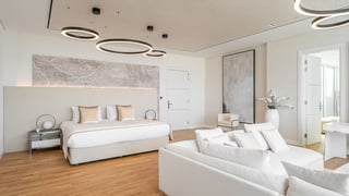 Remarkable penthouse in Al Barari with city skyline view, picture 3