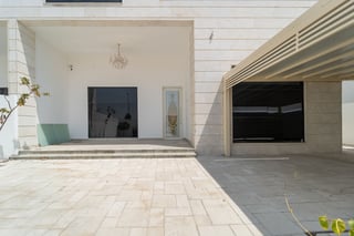 Brand New | High Ceilings | Spacious, picture 4